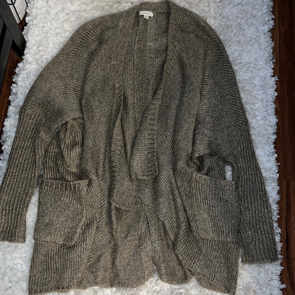 NWOT debut chunky cardigan